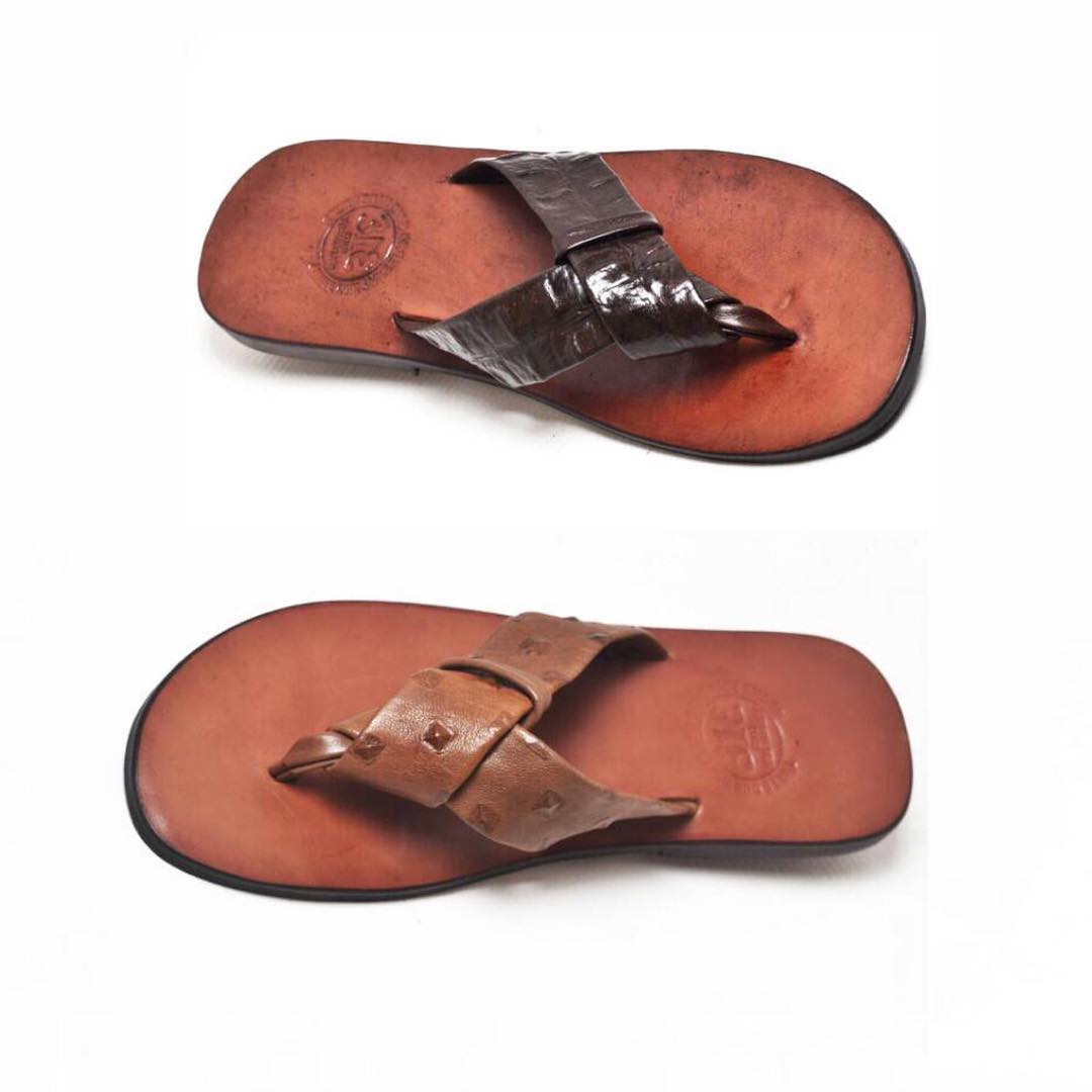 Folded Knot Slippers
